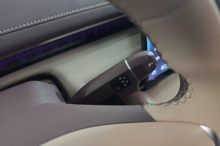 Used Deepal S07 2026 230Ultra with Huawei Qiankun ADS SE Edition Gear Lever