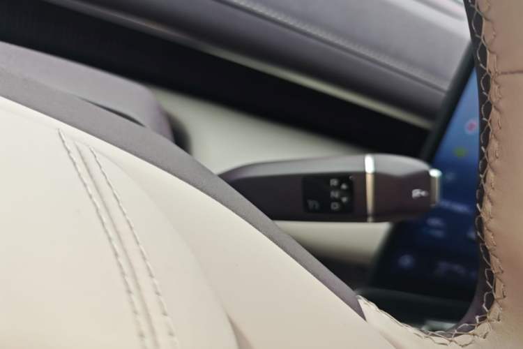 Used Deepal S07 2026 230Ultra with Huawei Qiankun ADS SE Edition Gear Lever