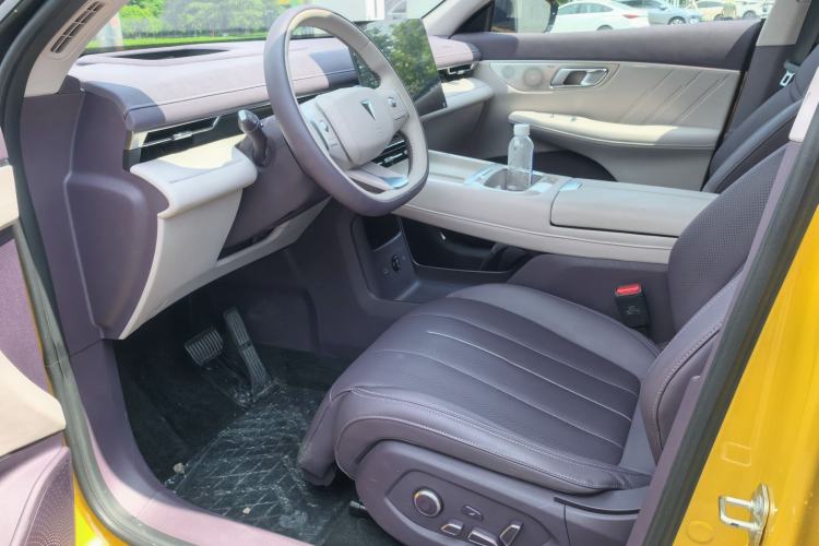 Used Deepal S07 2026 230Ultra with Huawei Qiankun ADS SE Edition Interior 2
