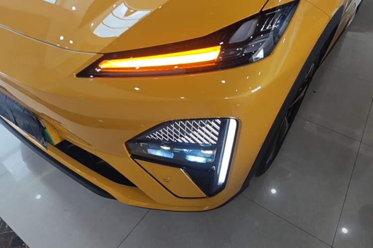 Used Deepal S07 2026 230Ultra with Huawei Qiankun ADS SE Edition Left Front Headlight