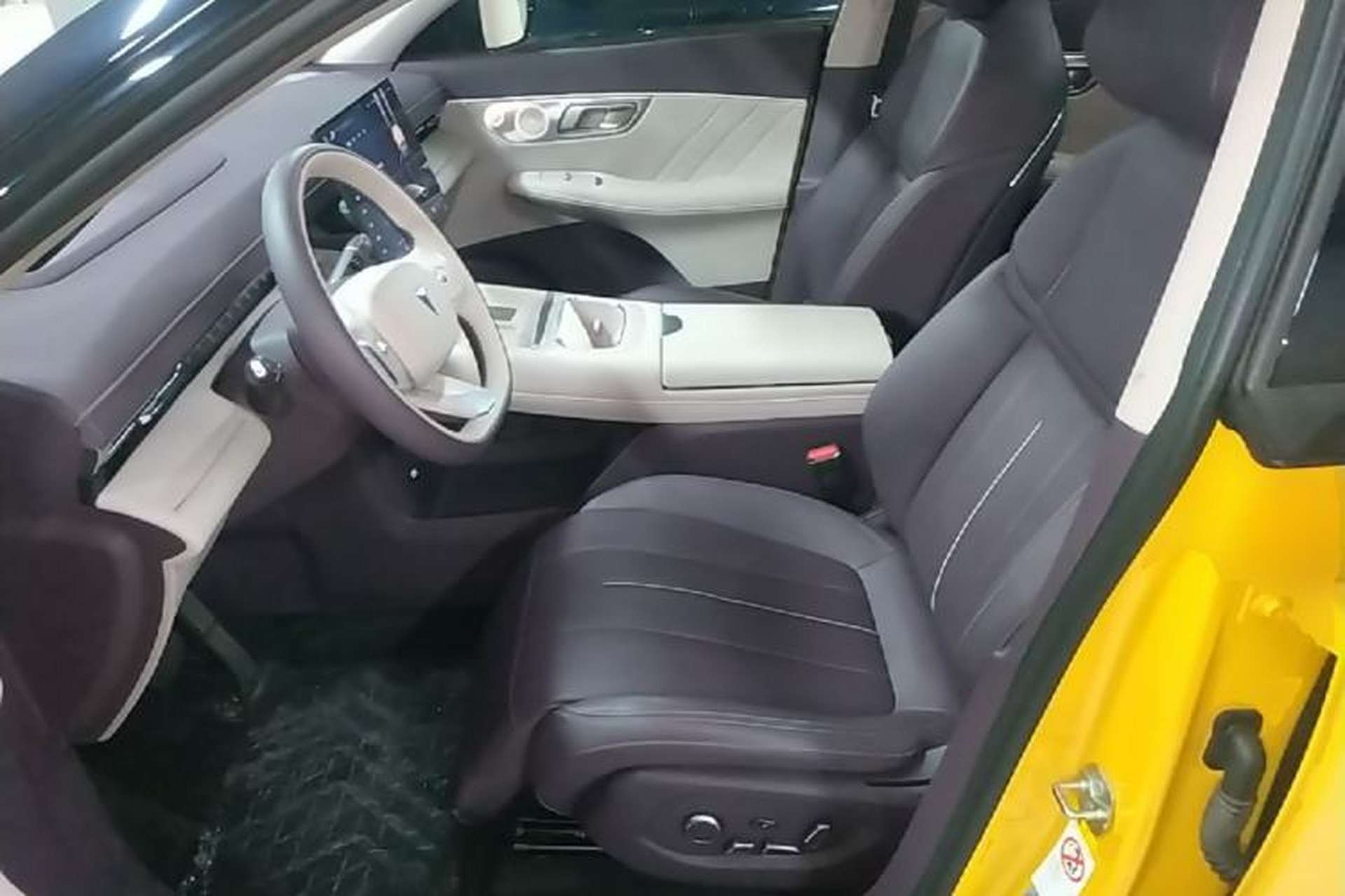 Used Deepal S07 2026 230Ultra with Huawei Qiankun ADS SE Edition Left Front Seat