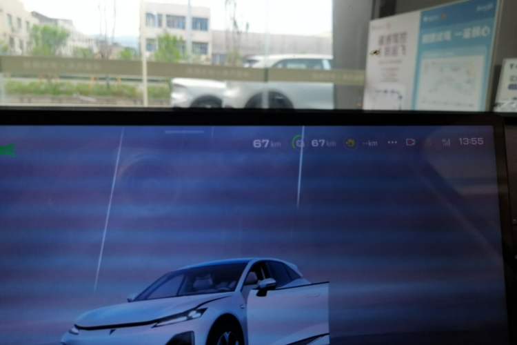 Used Deepal S07 2026 230Ultra with Huawei Qiankun ADS SE Edition Odometer Close Up