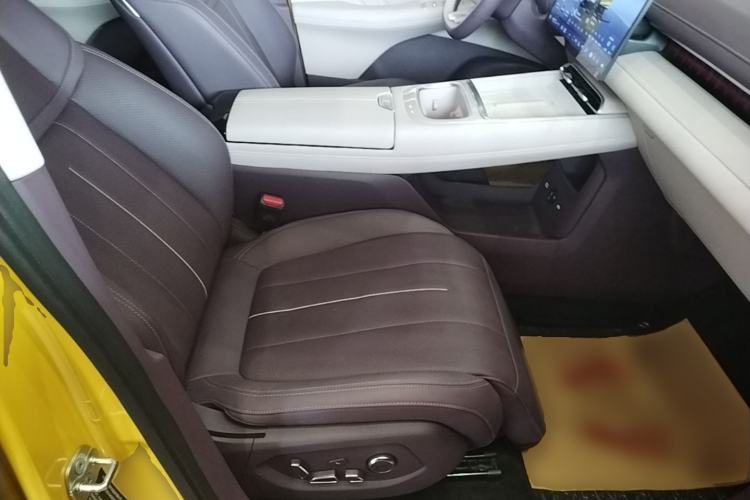 Used Deepal S07 2026 230Ultra with Huawei Qiankun ADS SE Edition Right Front Seat