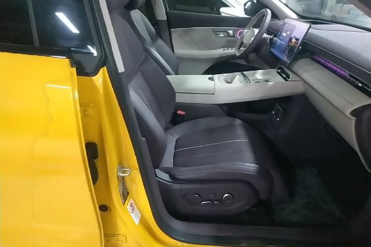 Used Deepal S07 2026 230Ultra with Huawei Qiankun ADS SE Edition Right Front Seat