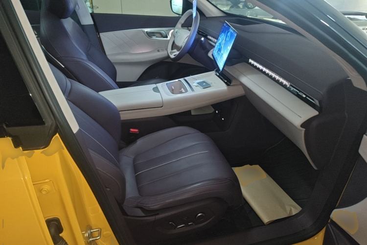 Used Deepal S07 2026 230Ultra with Huawei Qiankun ADS SE Edition Right Front Seat