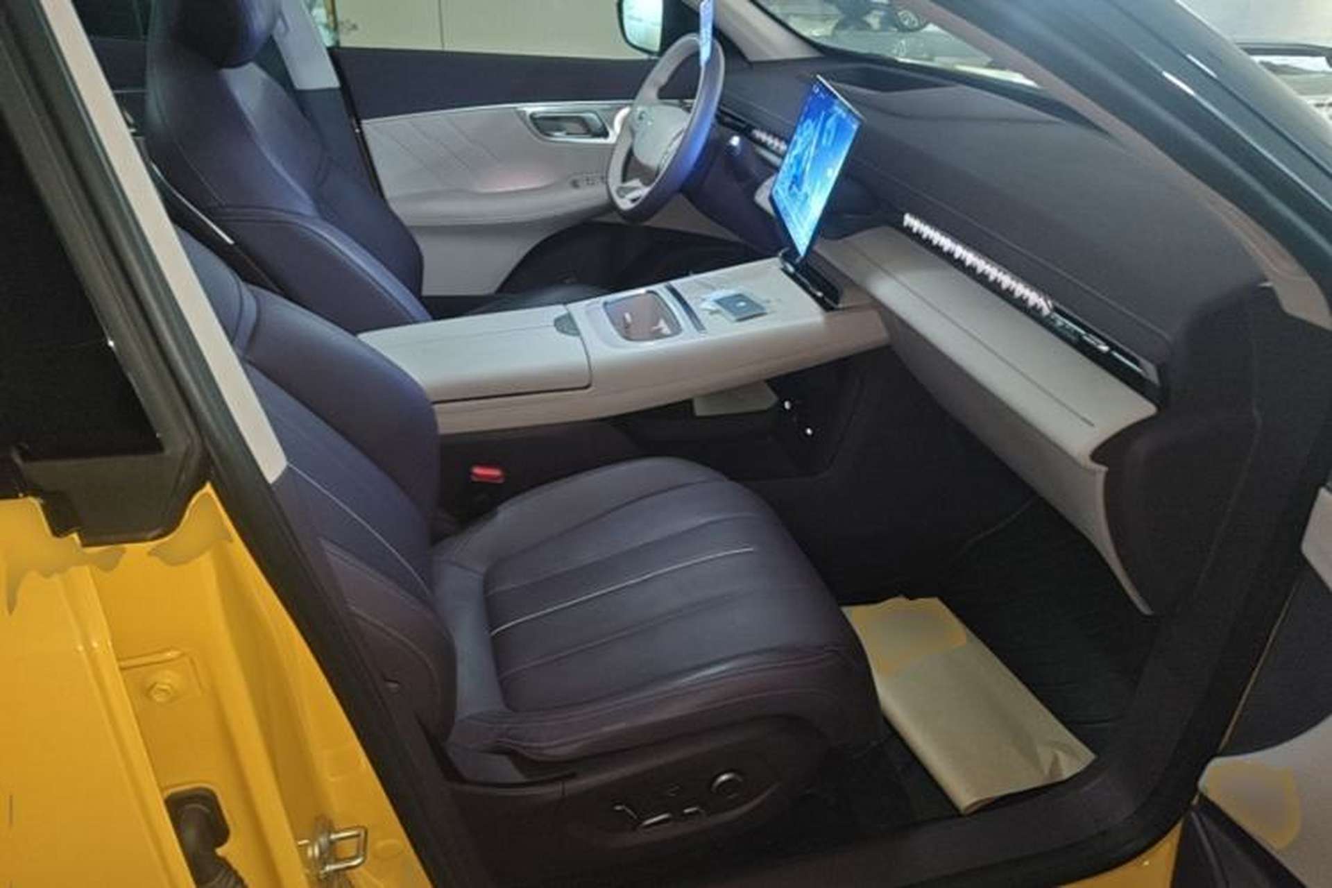 Used Deepal S07 2026 230Ultra with Huawei Qiankun ADS SE Edition Right Front Seat