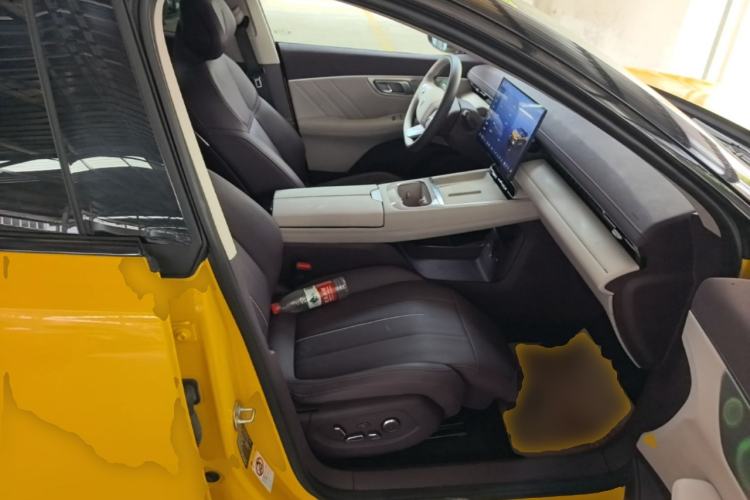 Used Deepal S07 2026 230Ultra with Huawei Qiankun ADS SE Edition Right Front Seat