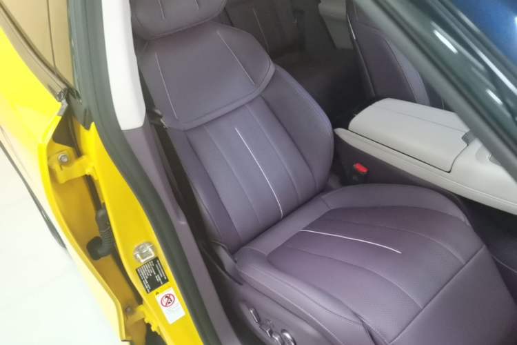 Used Deepal S07 2026 230Ultra with Huawei Qiankun ADS SE Edition Right Front Seat