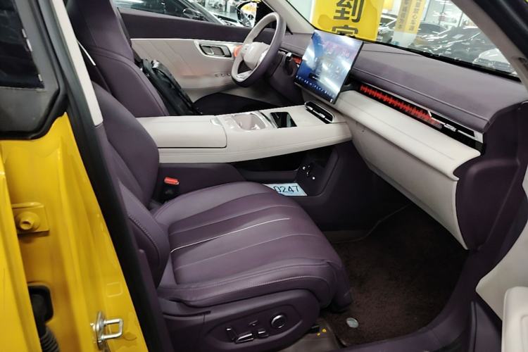 Used Deepal S07 2026 230Ultra with Huawei Qiankun ADS SE Edition Right Front Seat