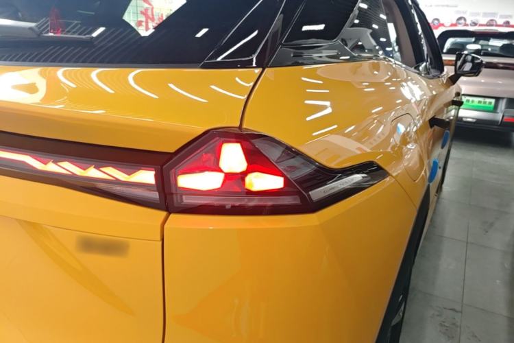 Used Deepal S07 2026 230Ultra with Huawei Qiankun ADS SE Edition Right Rear Taillight