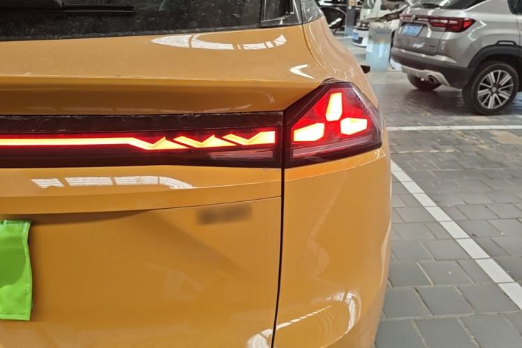 Used Deepal S07 2026 230Ultra with Huawei Qiankun ADS SE Edition Right Rear Taillight