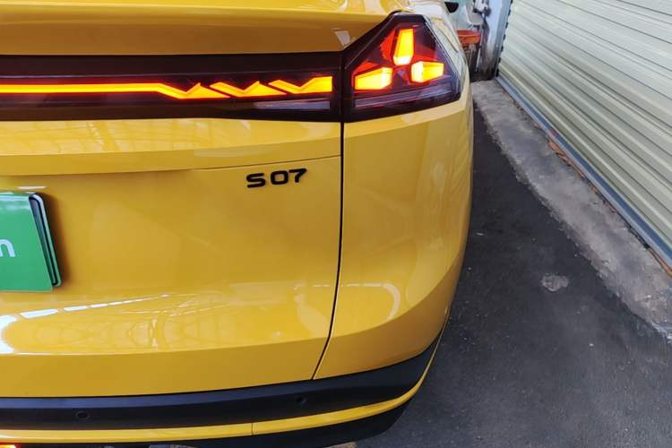 Used Deepal S07 2026 230Ultra with Huawei Qiankun ADS SE Edition Right Rear Taillight