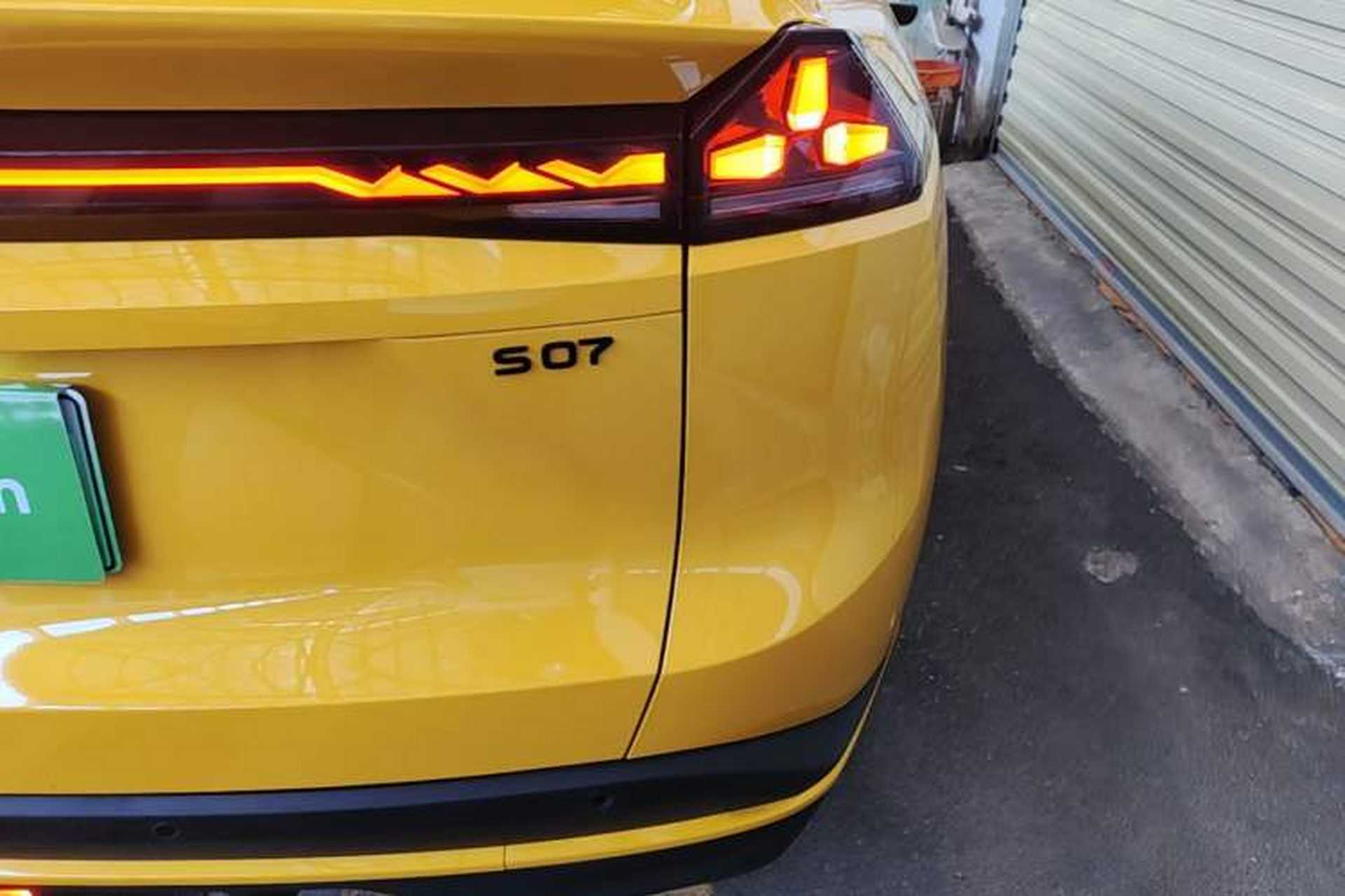 Used Deepal S07 2026 230Ultra with Huawei Qiankun ADS SE Edition Right Rear Taillight