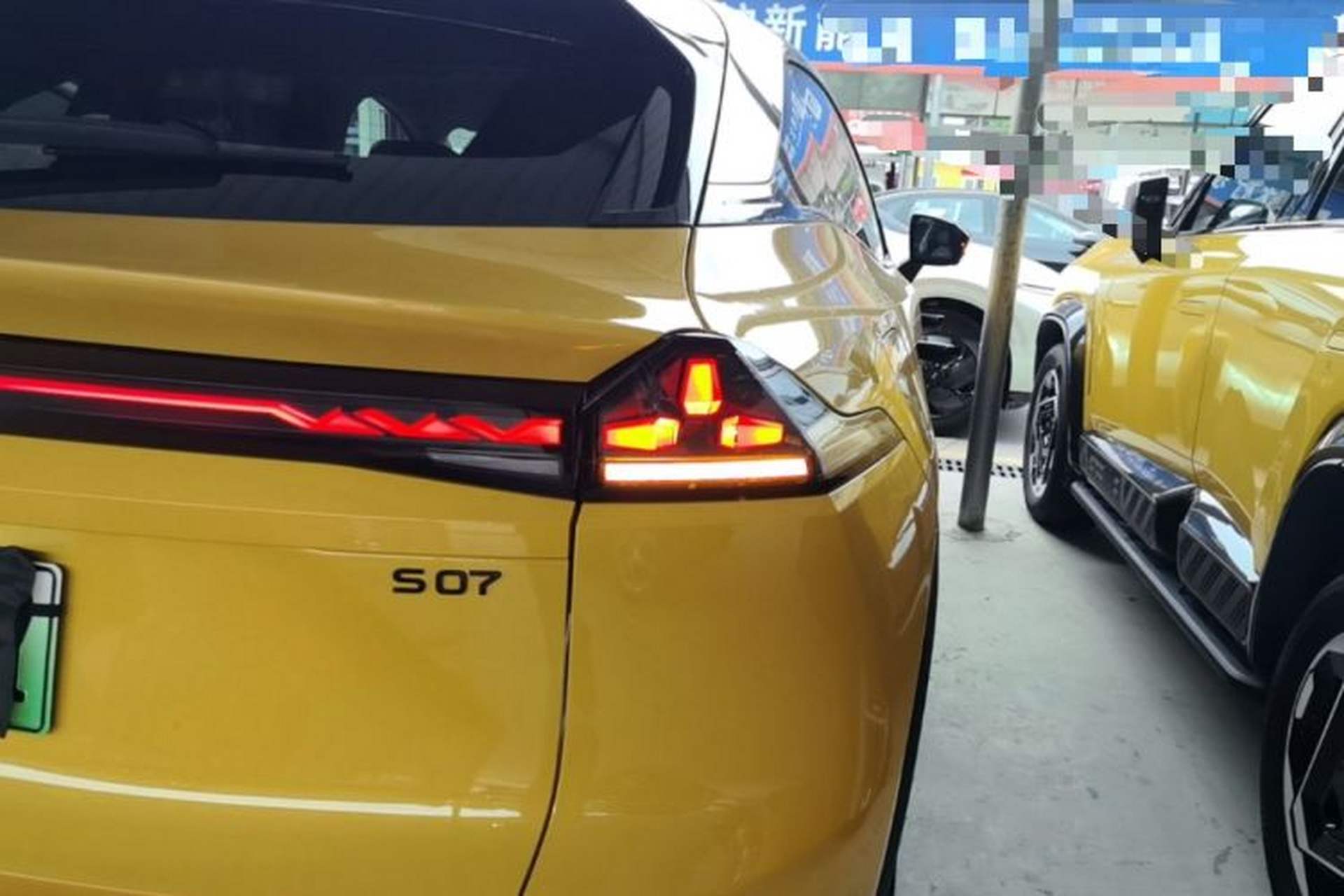 Used Deepal S07 2026 230Ultra with Huawei Qiankun ADS SE Edition Right Rear Taillight