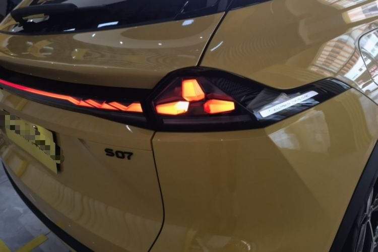 Used Deepal S07 2026 230Ultra with Huawei Qiankun ADS SE Edition Right Rear Taillight