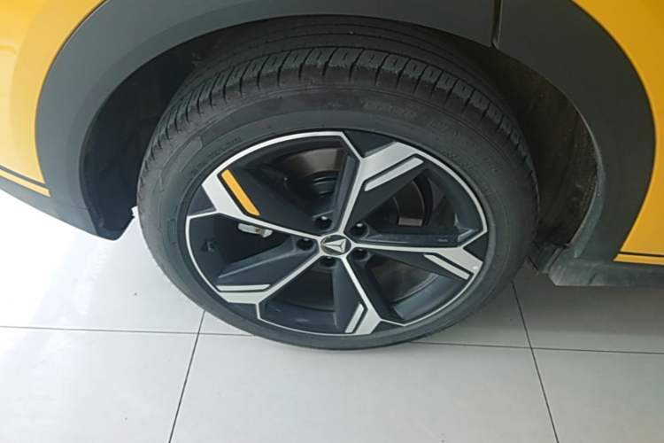 Used Deepal S07 2026 230Ultra with Huawei Qiankun ADS SE Edition Right Rear Wheel Hub