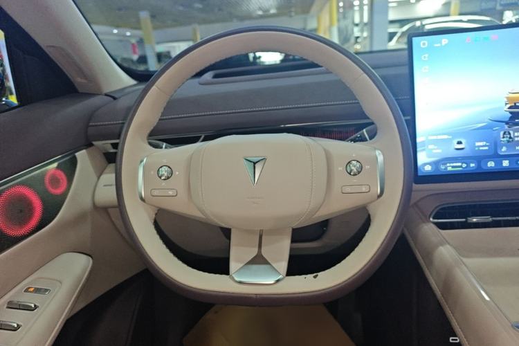 Used Deepal S07 2026 230Ultra with Huawei Qiankun ADS SE Edition Steering Wheel