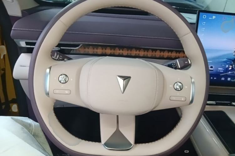 Used Deepal S07 2026 230Ultra with Huawei Qiankun ADS SE Edition Steering Wheel