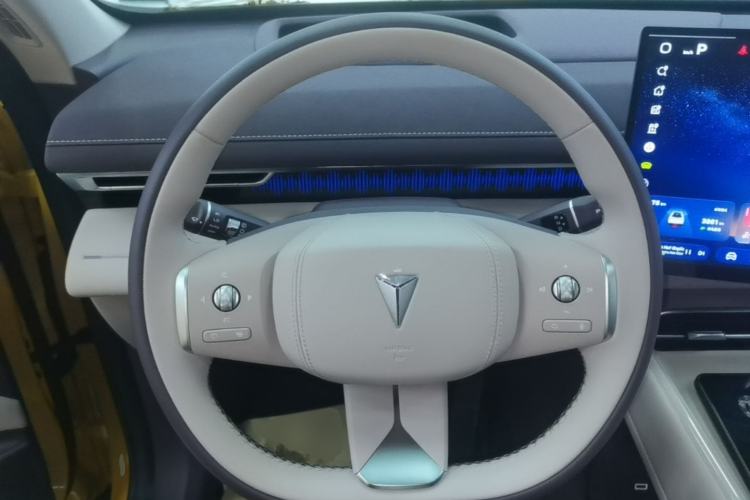 Used Deepal S07 2026 230Ultra with Huawei Qiankun ADS SE Edition Steering Wheel