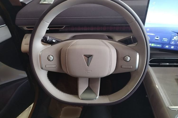 Used Deepal S07 2026 230Ultra with Huawei Qiankun ADS SE Edition Steering Wheel