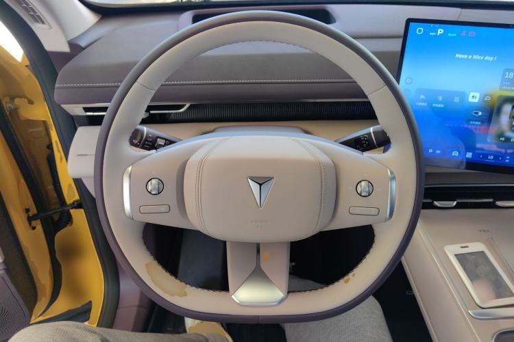 Used Deepal S07 2026 230Ultra with Huawei Qiankun ADS SE Edition Steering Wheel