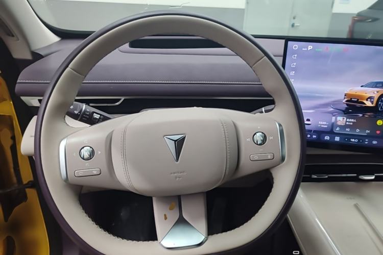 Used Deepal S07 2026 230Ultra with Huawei Qiankun ADS SE Edition Steering Wheel