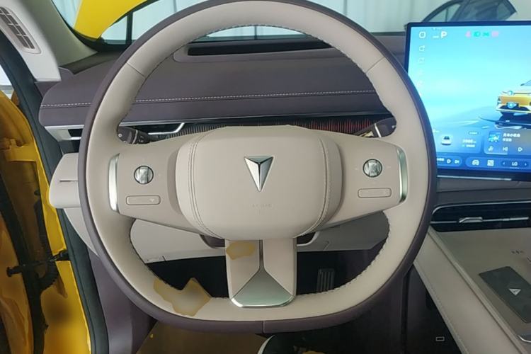 Used Deepal S07 2026 230Ultra with Huawei Qiankun ADS SE Edition Steering Wheel