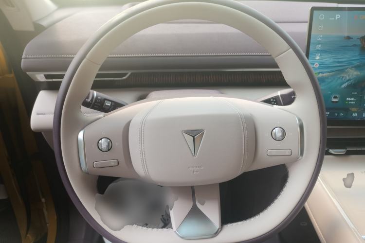 Used Deepal S07 2026 230Ultra with Huawei Qiankun ADS SE Edition Steering Wheel