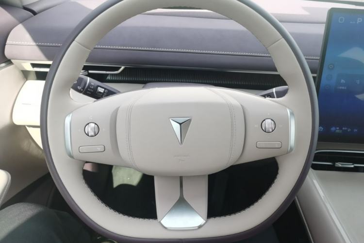 Used Deepal S07 2026 230Ultra with Huawei Qiankun ADS SE Edition Steering Wheel