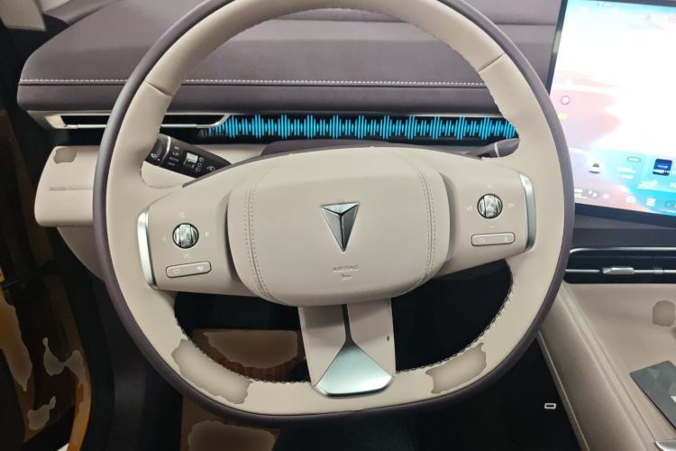 Used Deepal S07 2026 230Ultra with Huawei Qiankun ADS SE Edition Steering Wheel