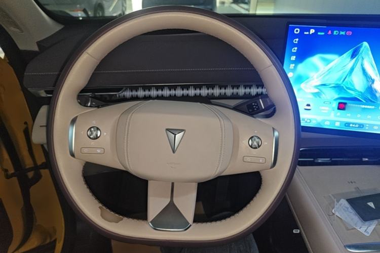 Used Deepal S07 2026 230Ultra with Huawei Qiankun ADS SE Edition Steering Wheel