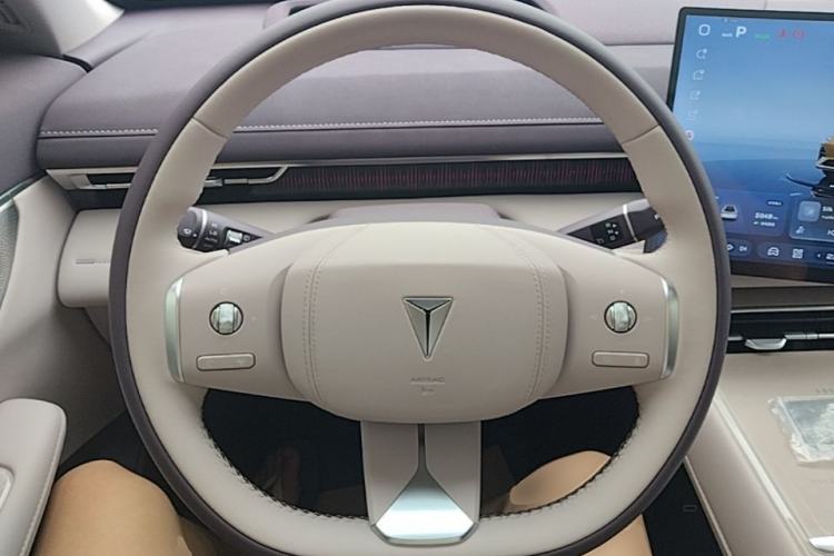 Used Deepal S07 2026 230Ultra with Huawei Qiankun ADS SE Edition Steering Wheel