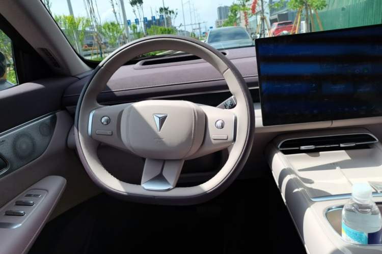 Used Deepal S07 2026 230Ultra with Huawei Qiankun ADS SE Edition Steering Wheel