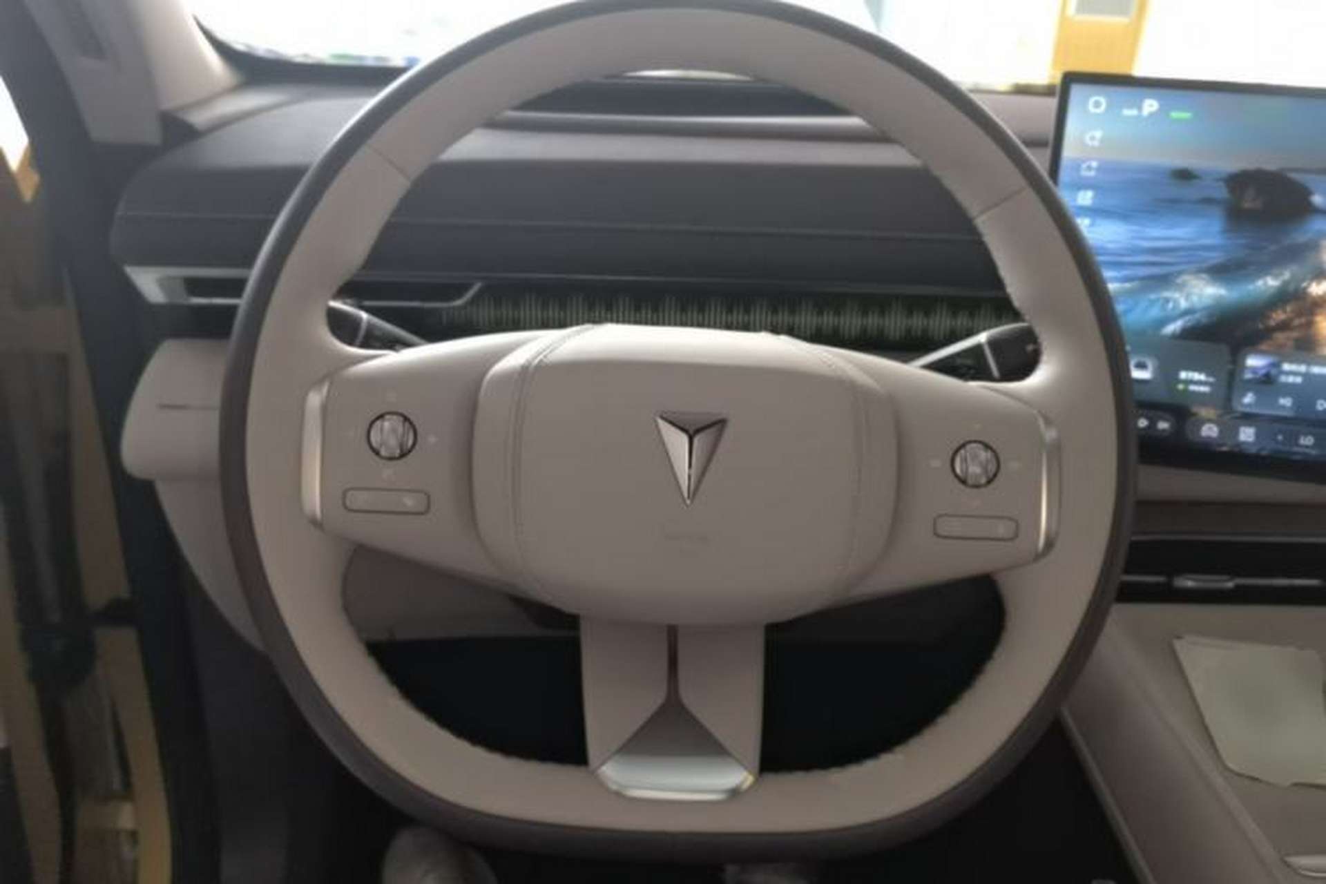 Used Deepal S07 2026 230Ultra with Huawei Qiankun ADS SE Edition Steering Wheel