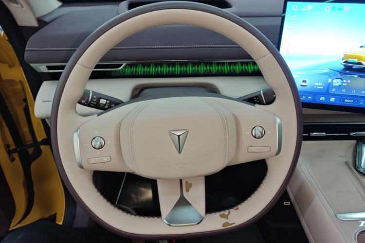 Used Deepal S07 2026 230Ultra with Huawei Qiankun ADS SE Edition Steering Wheel