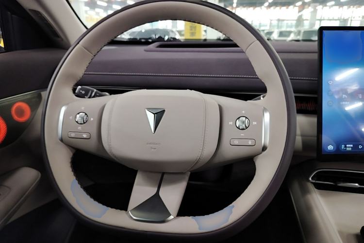 Used Deepal S07 2026 230Ultra with Huawei Qiankun ADS SE Edition Steering Wheel