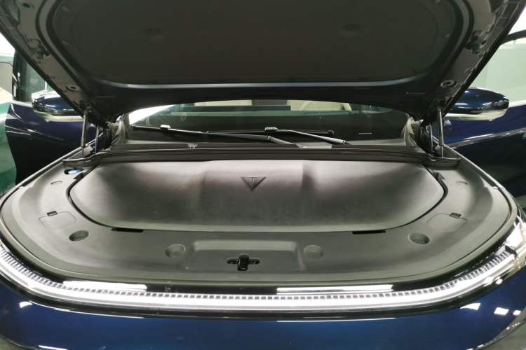 Used Deepal S09 2025 Four-Wheel Drive Ultra+ Custom Edition Engine Bay