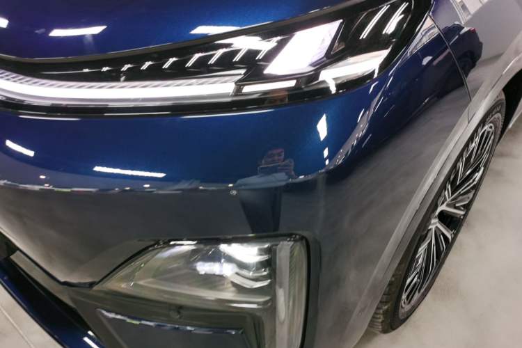 Used Deepal S09 2025 Four-Wheel Drive Ultra+ Custom Edition Left Front Headlight