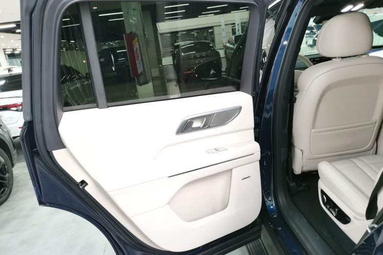 Used Deepal S09 2025 Four-Wheel Drive Ultra+ Custom Edition Left Rear Door Interior