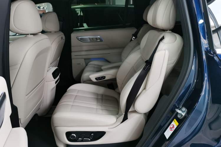 Used Deepal S09 2025 Four-Wheel Drive Ultra+ Custom Edition Left Rear Seat