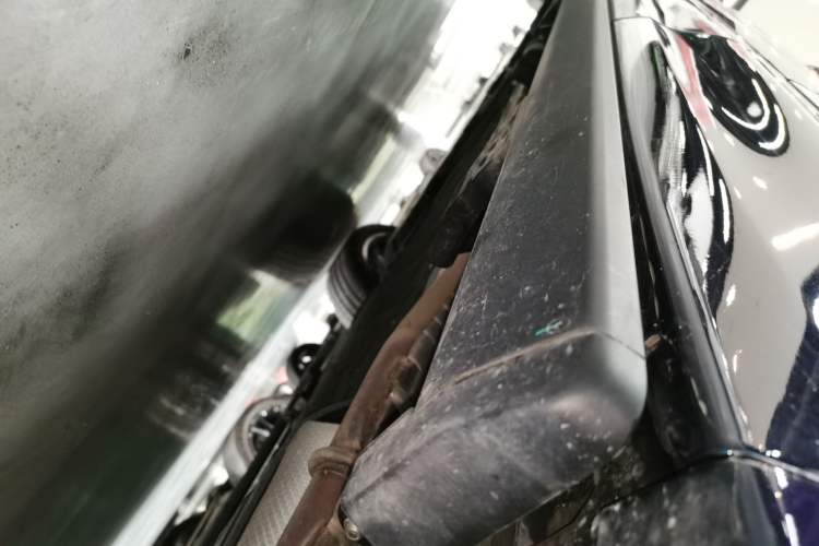 Used Deepal S09 2025 Four-Wheel Drive Ultra+ Custom Edition Left Side Sill