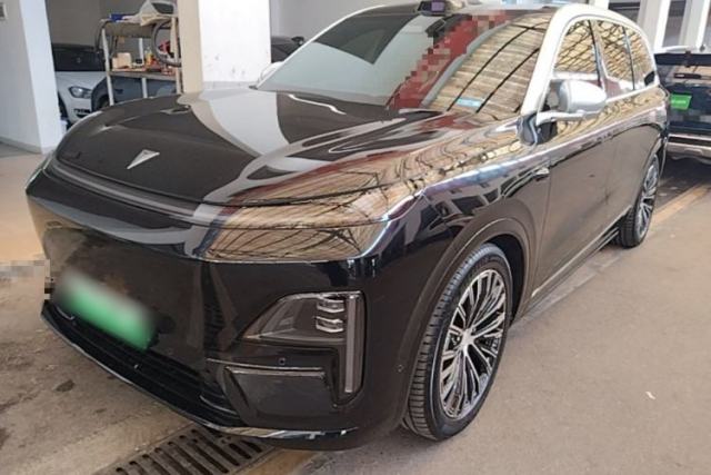 Deepal S09 2025 Four-Wheel Drive Ultra+ Custom Edition usado
