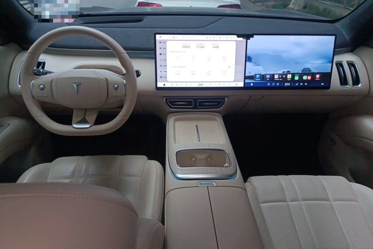 Used Deepal S09  Center Console