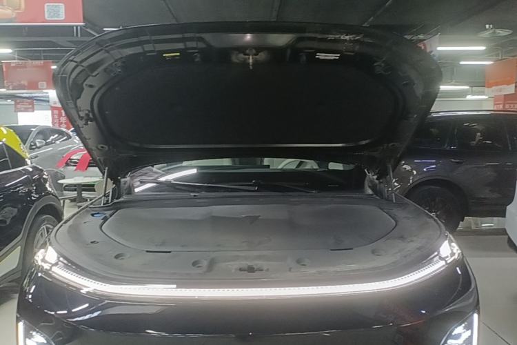 Used Deepal S09 2025 Four-Wheel Drive Ultra+ Custom Edition Engine Bay