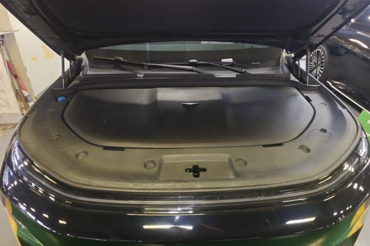 Used Deepal S09 2025 Four-Wheel Drive Ultra+ Custom Edition Engine Bay