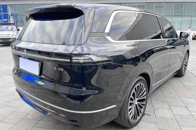 Used Deepal S09 2025 Four-Wheel Drive Ultra+ Custom Edition Exterior 10