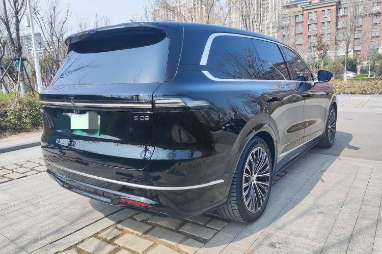 Used Deepal S09 2025 Four-Wheel Drive Ultra+ Custom Edition Exterior 4