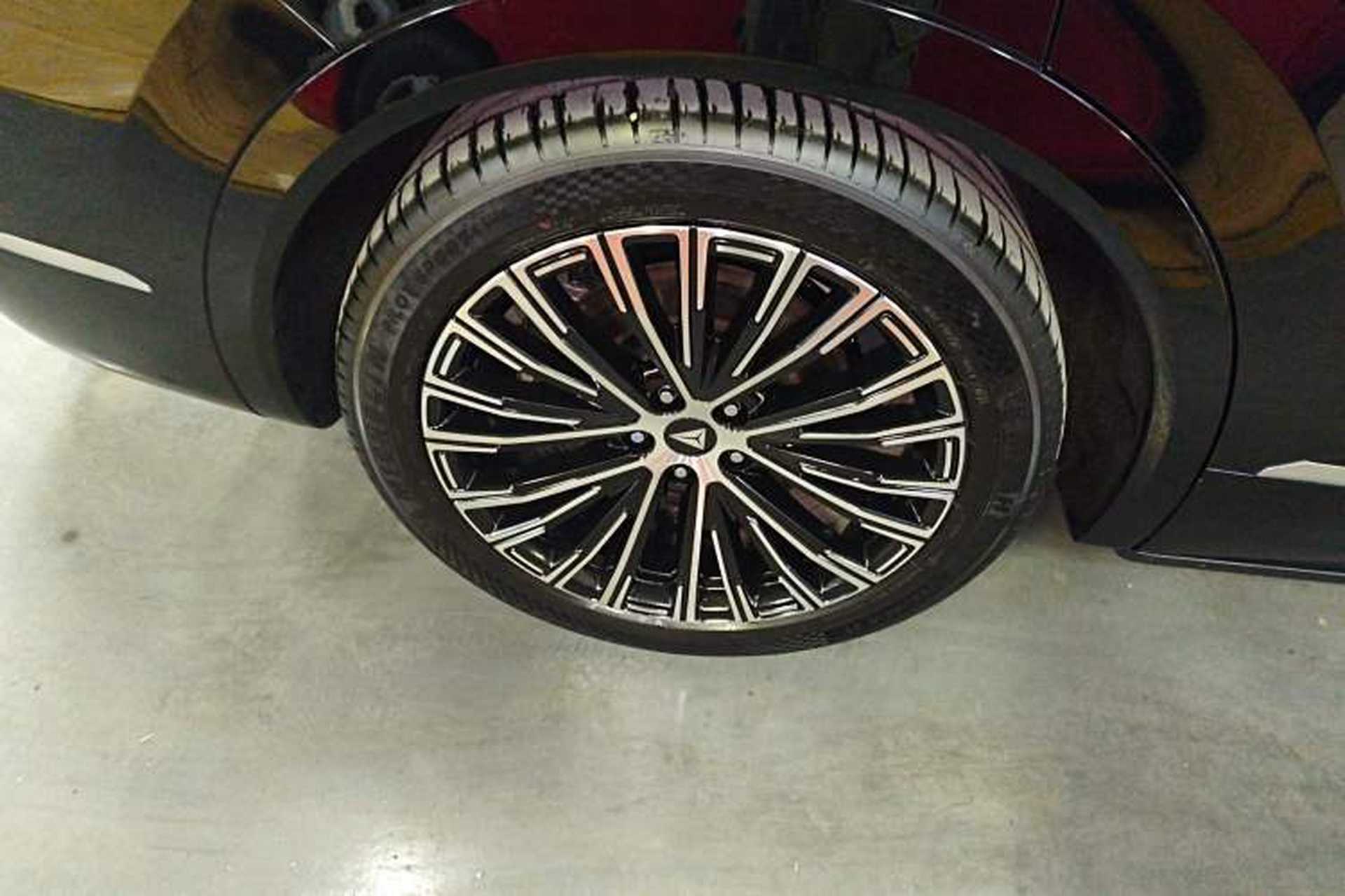 Used Deepal S09 2025 Four-Wheel Drive Ultra+ Custom Edition Exterior 5