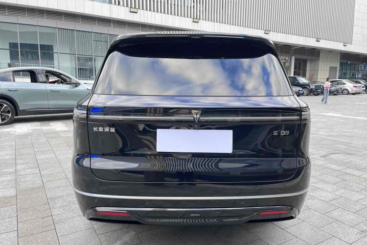 Used Deepal S09 2025 Four-Wheel Drive Ultra+ Custom Edition Exterior 7