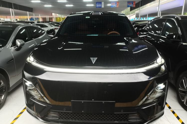 Used Deepal S09 2025 Four-Wheel Drive Ultra+ Custom Edition Front